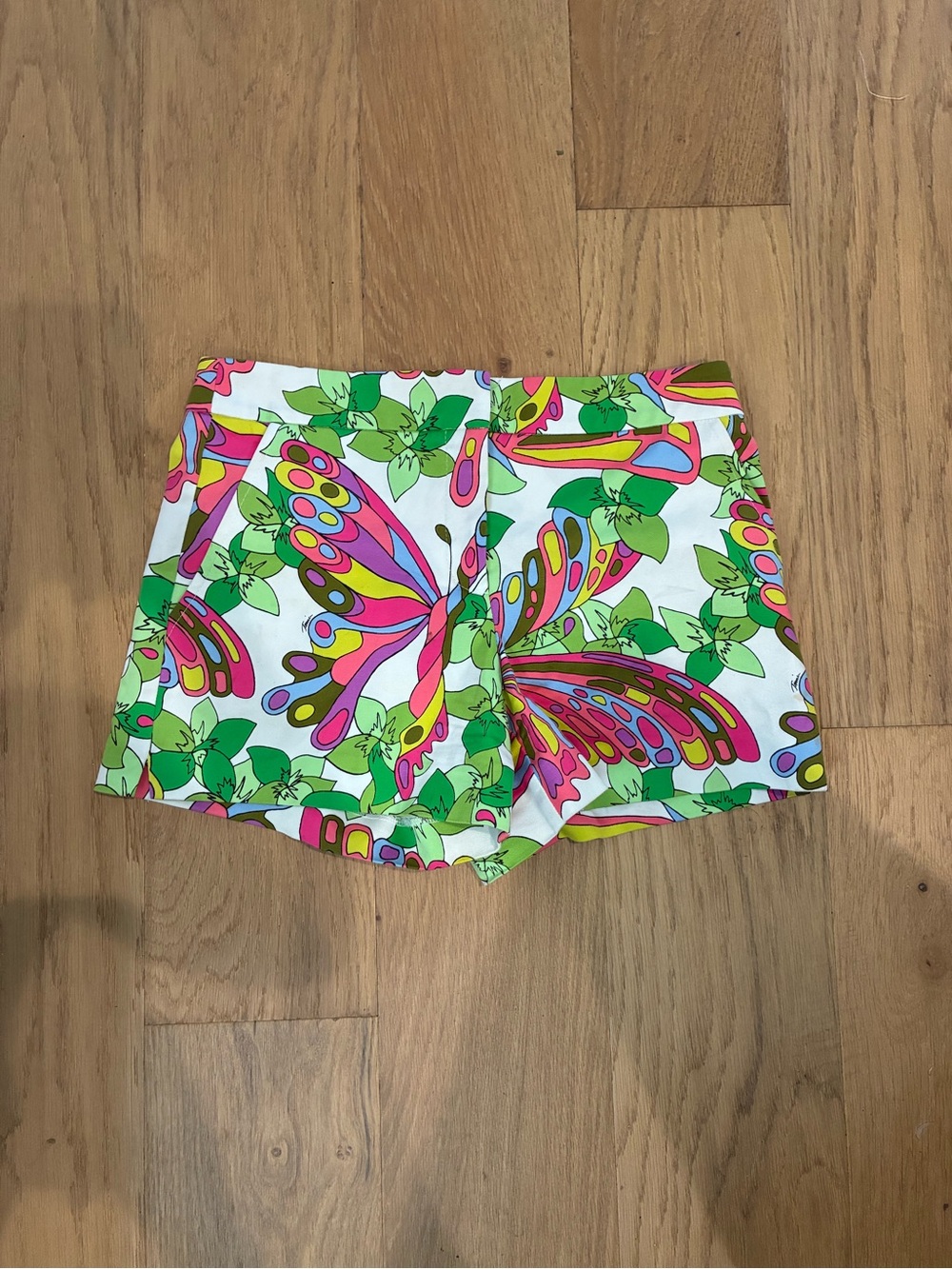 NWOT Trina Turk White Shorts with Neon  Butterfly & Leaf Print